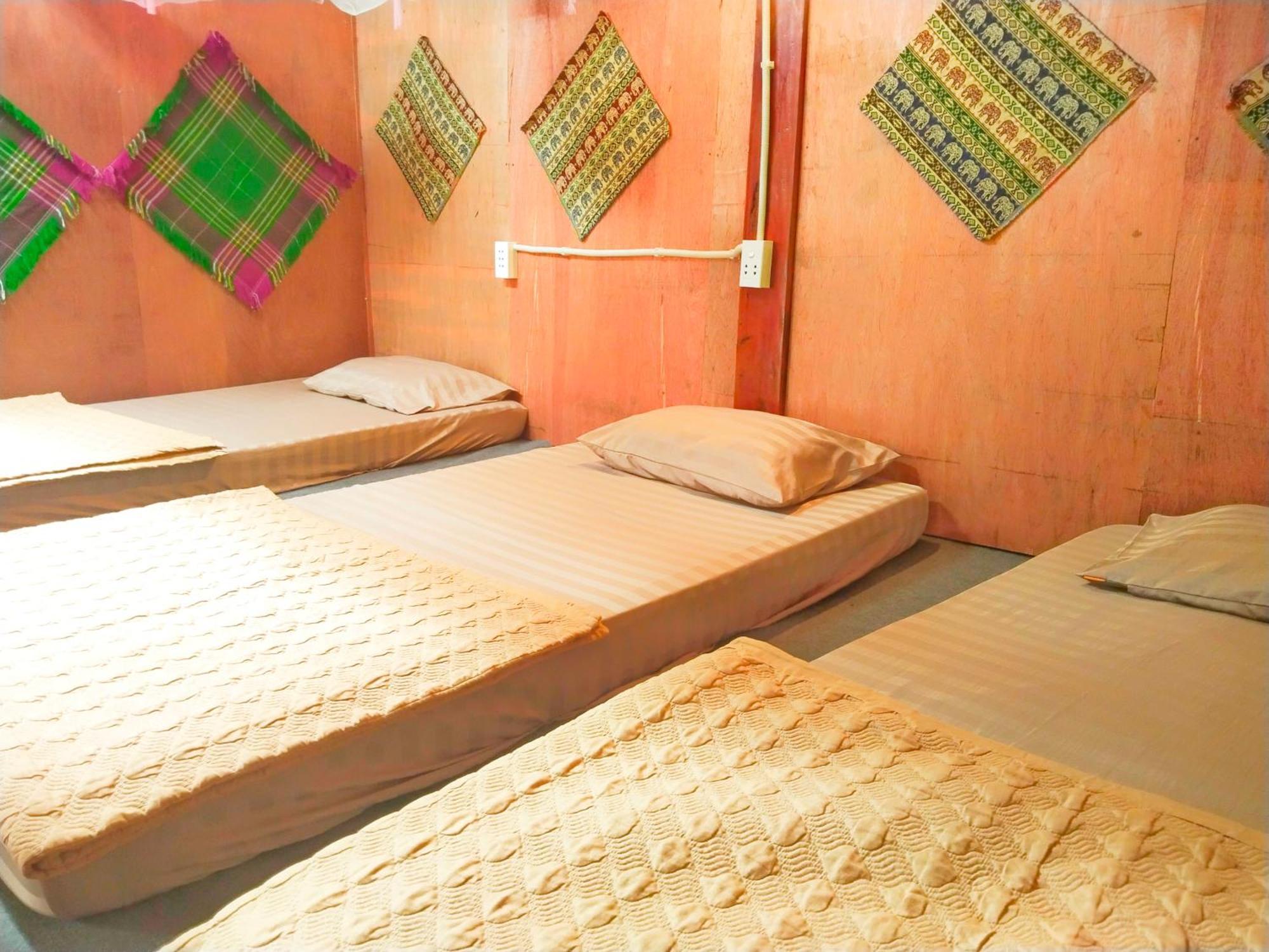 Tay Coc Pang Homestay Làng Cac Exterior foto